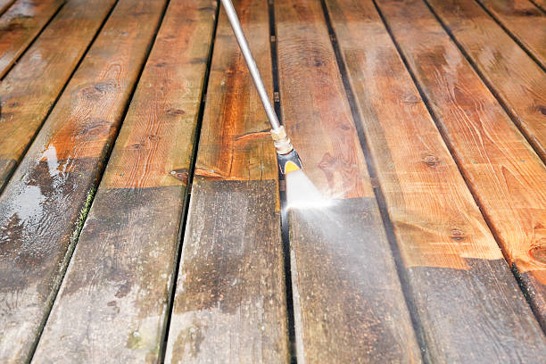 Why Choose Our Certified Pressure Washing Experts for Your Project Needs in Crandon Lakes, NJ?